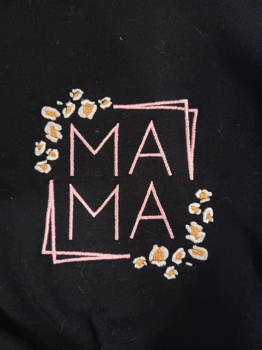 Size M Mama sweatshirt
