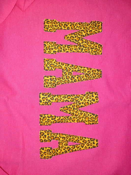 Size L Mama sweatshirt pink (slight flaw)