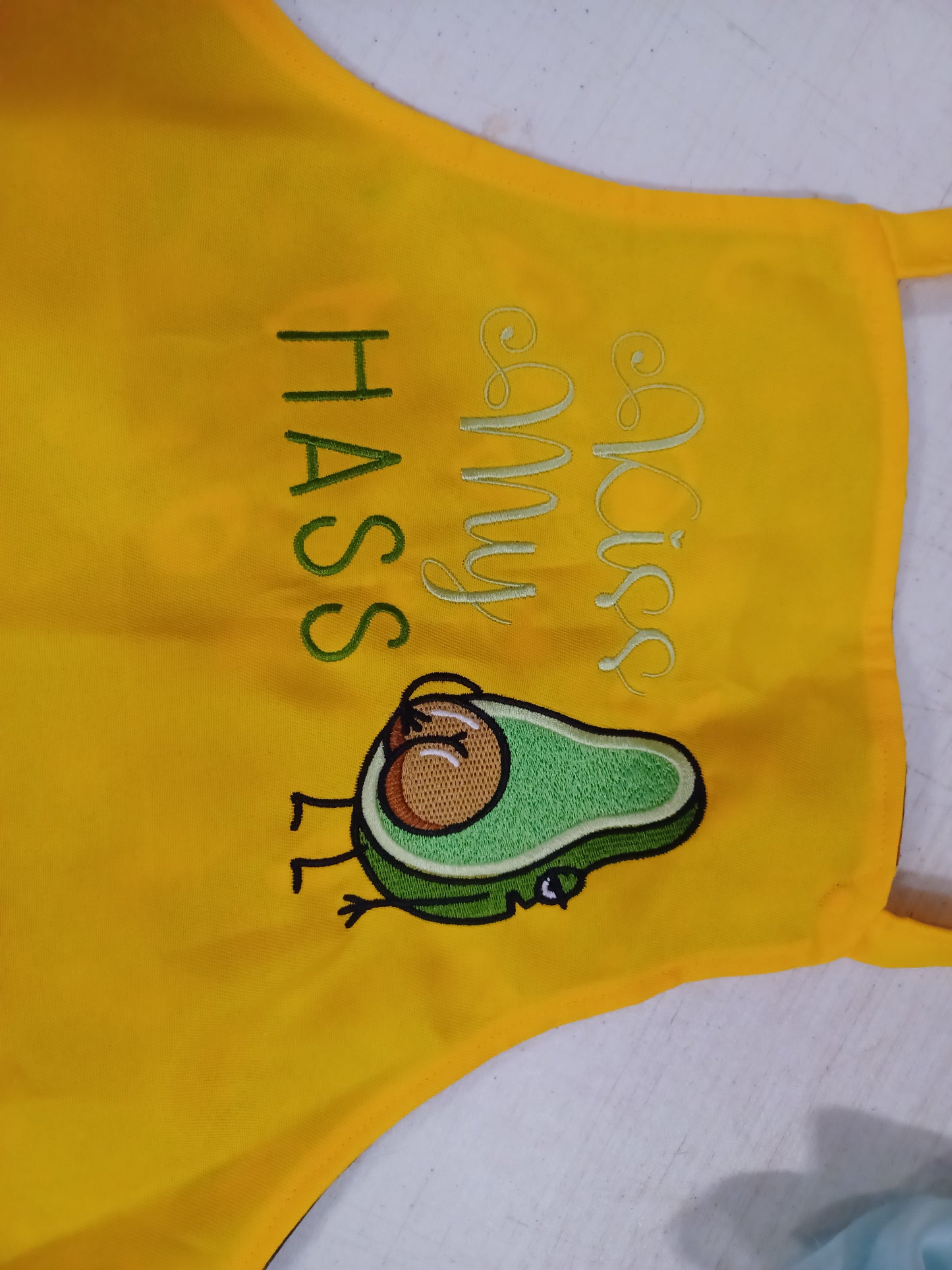 Adult size lined apron with pockets avacado